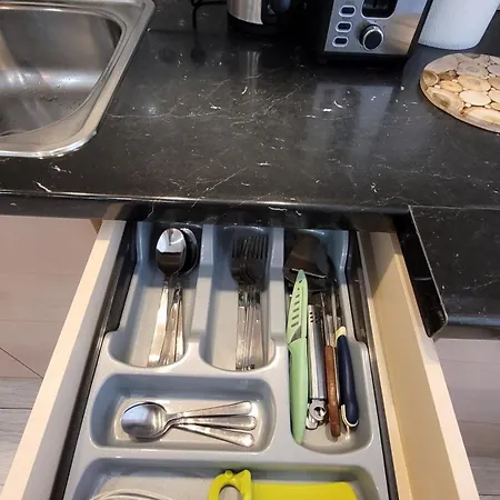 Appartement Light Of Matisa Street In *