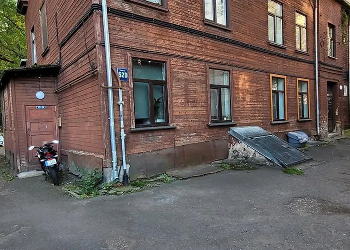 Light Of Matisa Street In Dzīvoklis Riga